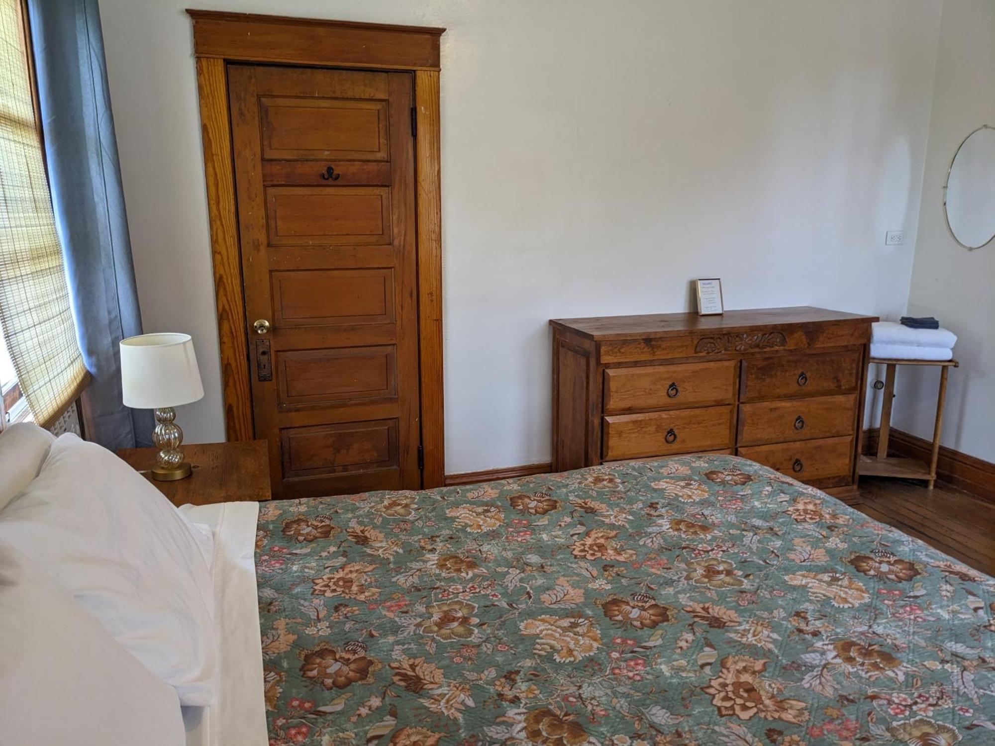 The Oliver House - Adults Only Couette-café *